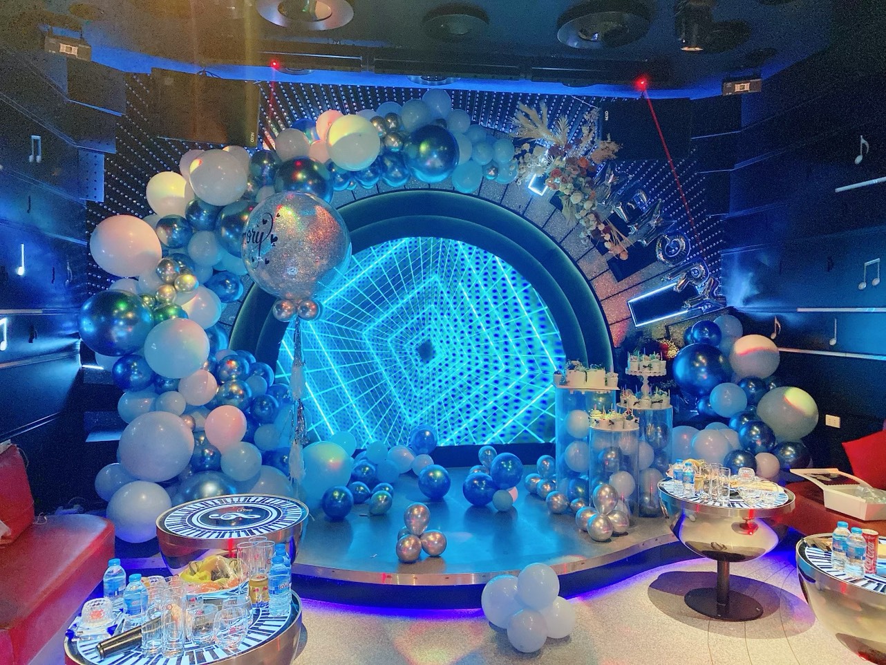 Karaoke quận Đống Đa